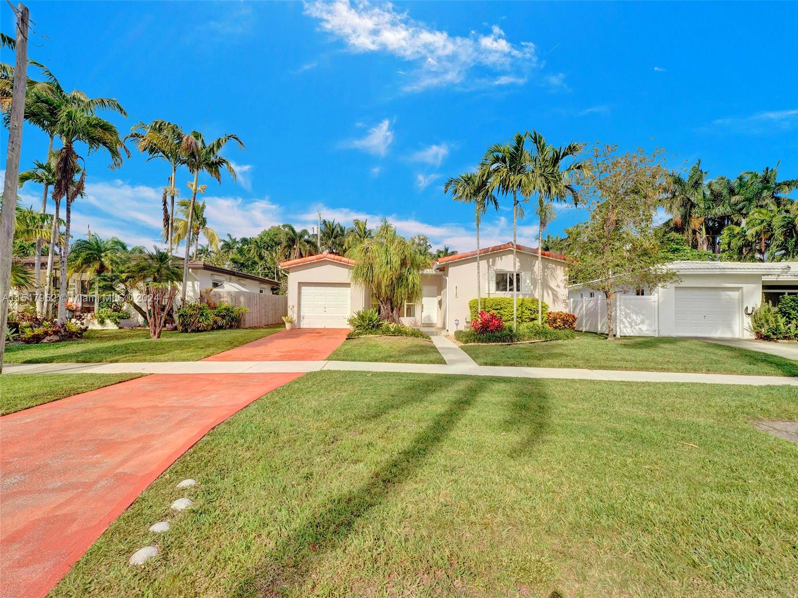 915 N 14th Avenue Hollywood FL 33020