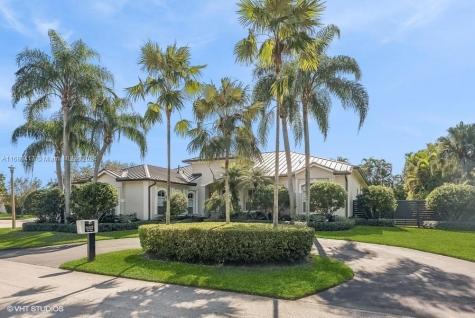 8402 SW 163rd Terrace Palmetto Bay FL 33157