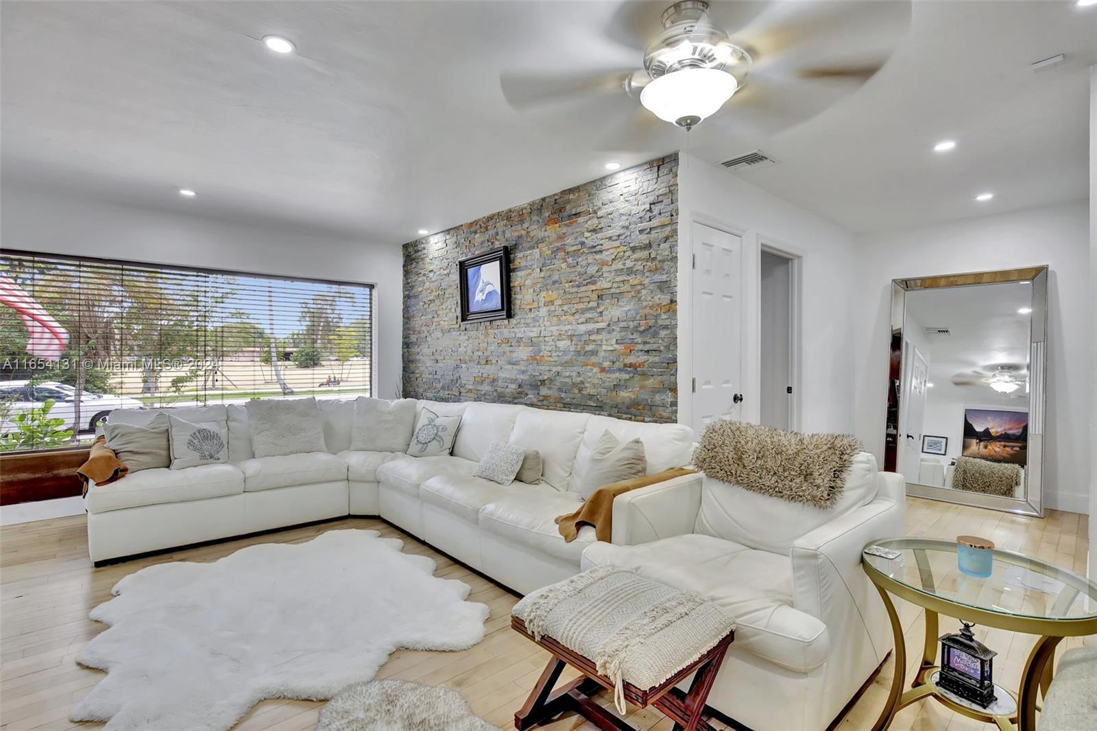 1527 Johnson Street Hollywood FL 33020