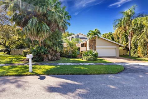 10504 SW 115th Court Miami FL 33176