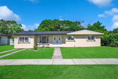 6061 SW 109th Court Miami FL 33173