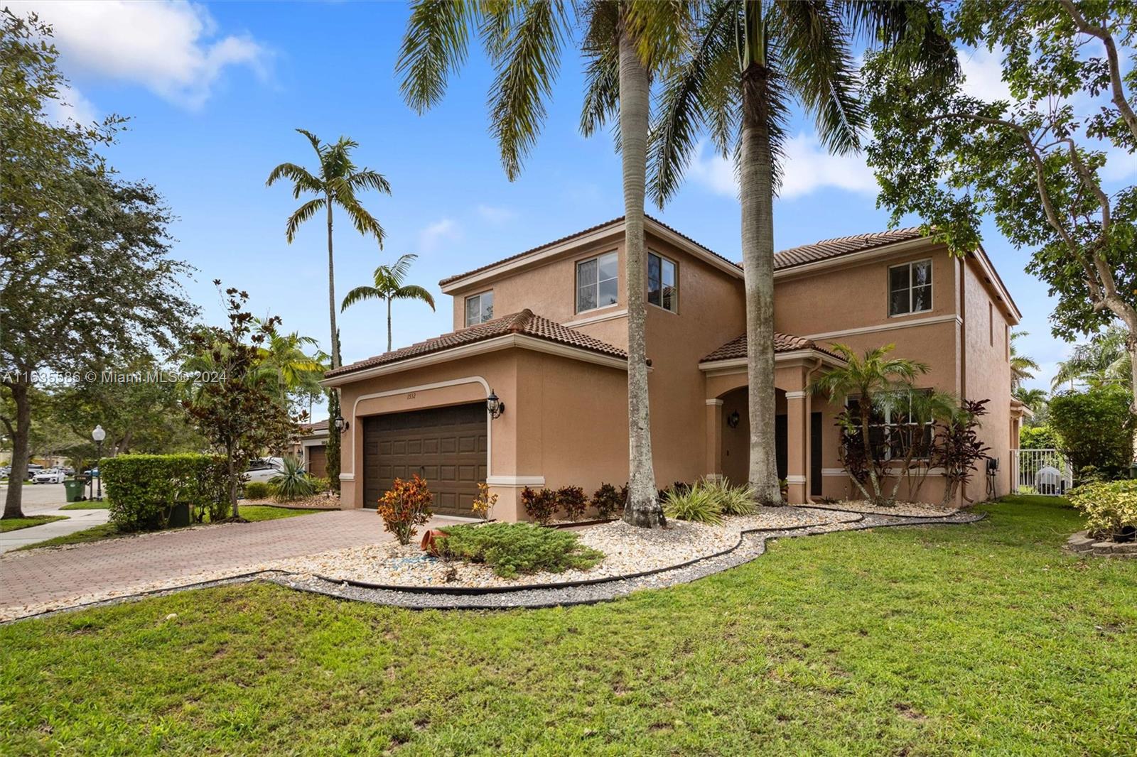 1532 Winterberry Lane Weston FL 33327