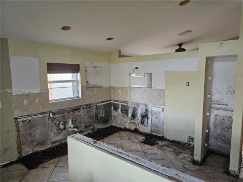 1507 SE 20th Road Homestead FL 33035