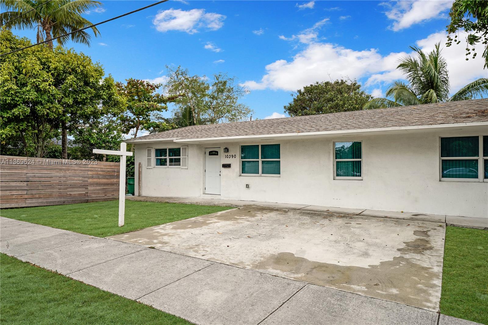 10390 NW 8th Avenue Miami FL 33150