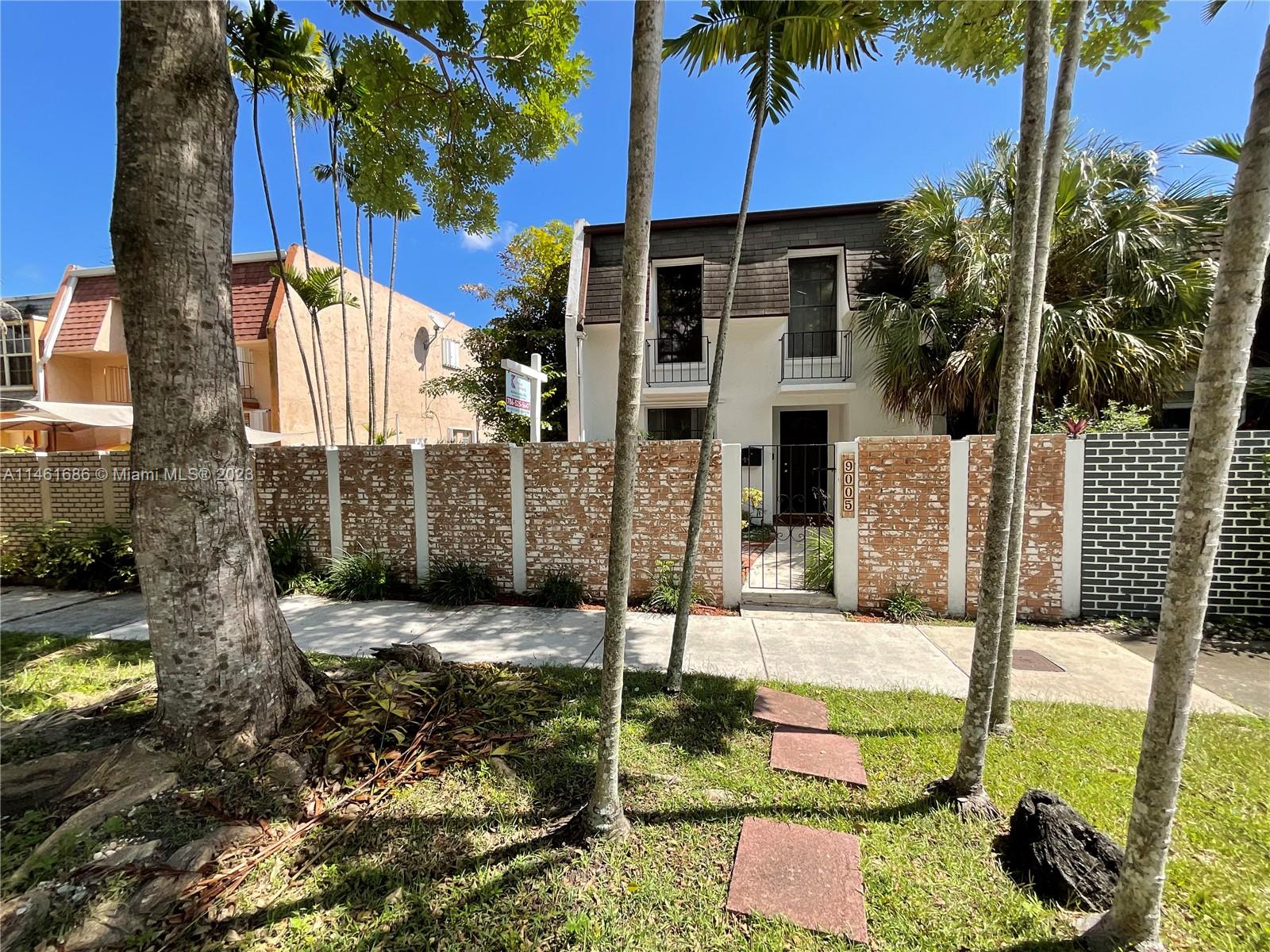 9005 SW 96th Avenue Miami FL 33176