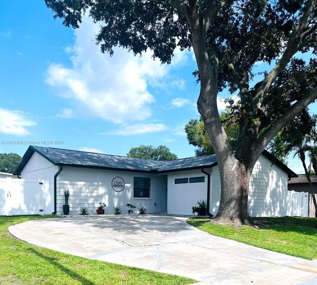 13911 Bridgeport Drive Tampa FL 33625