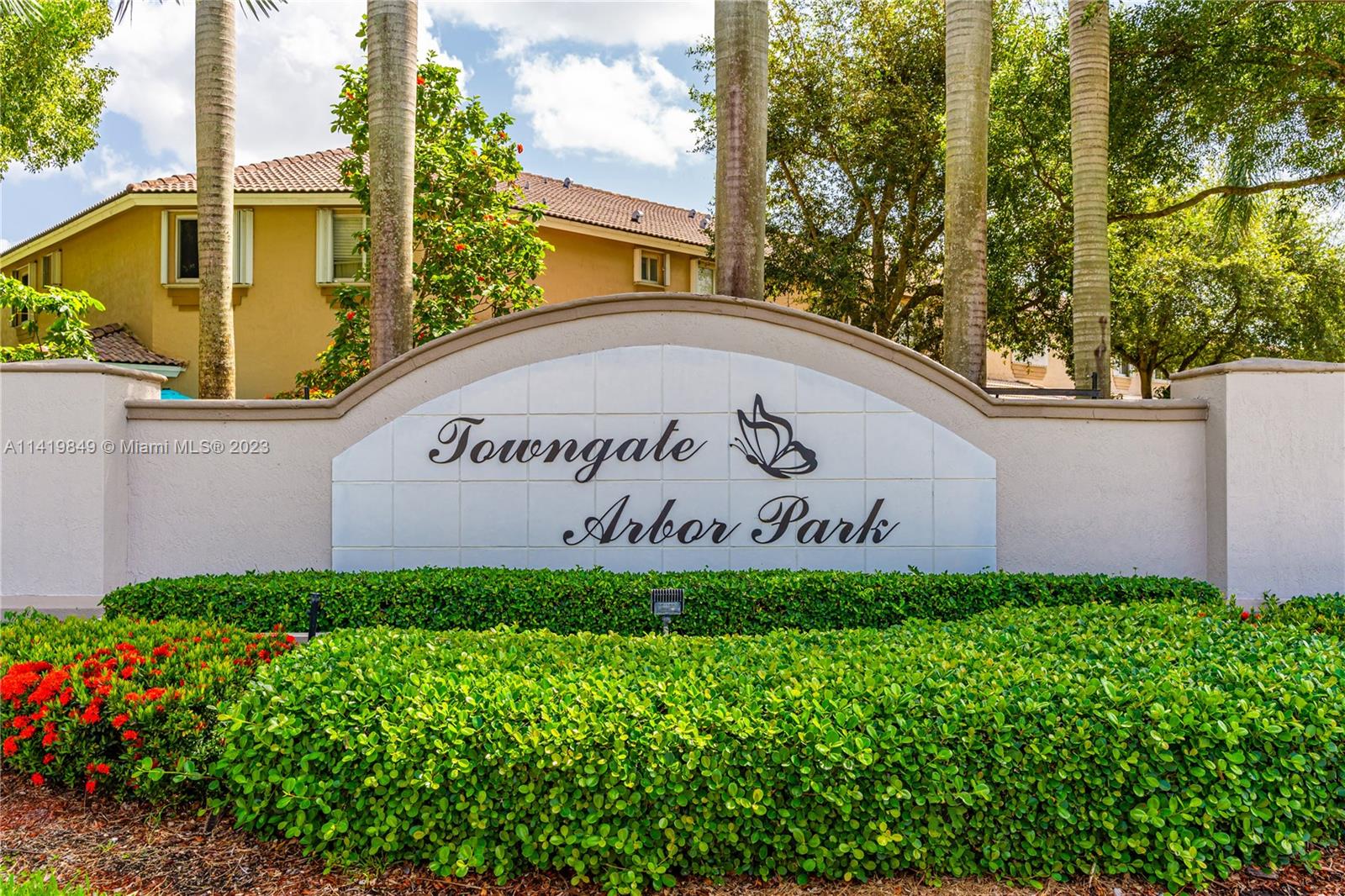 2459 SE 19th Street Homestead FL 33035
