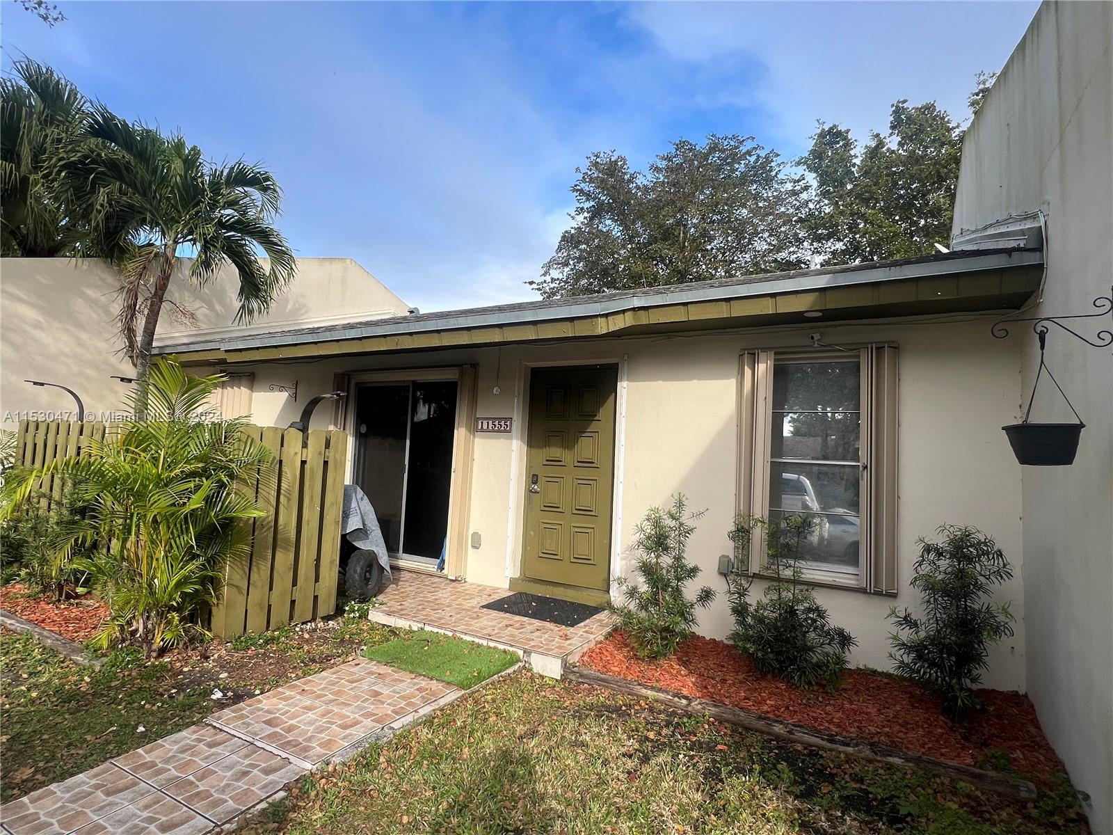 11555 SW 122nd Place Miami FL 33186