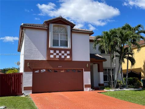 19592 NW 82nd Place Hialeah FL 33015