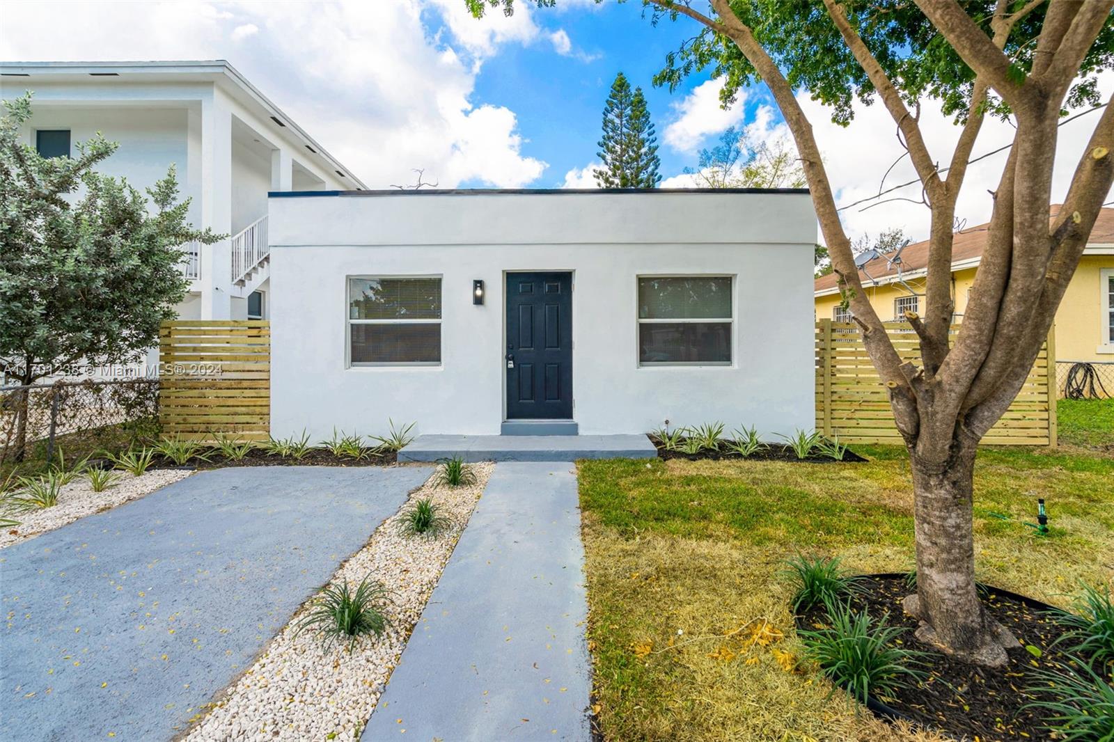 4512 NW 22nd Court Miami FL 33142
