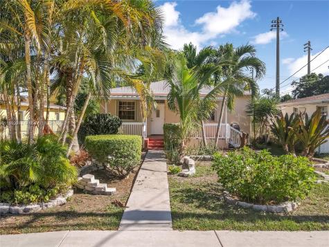 5834 SW 66th Street South Miami FL 33143