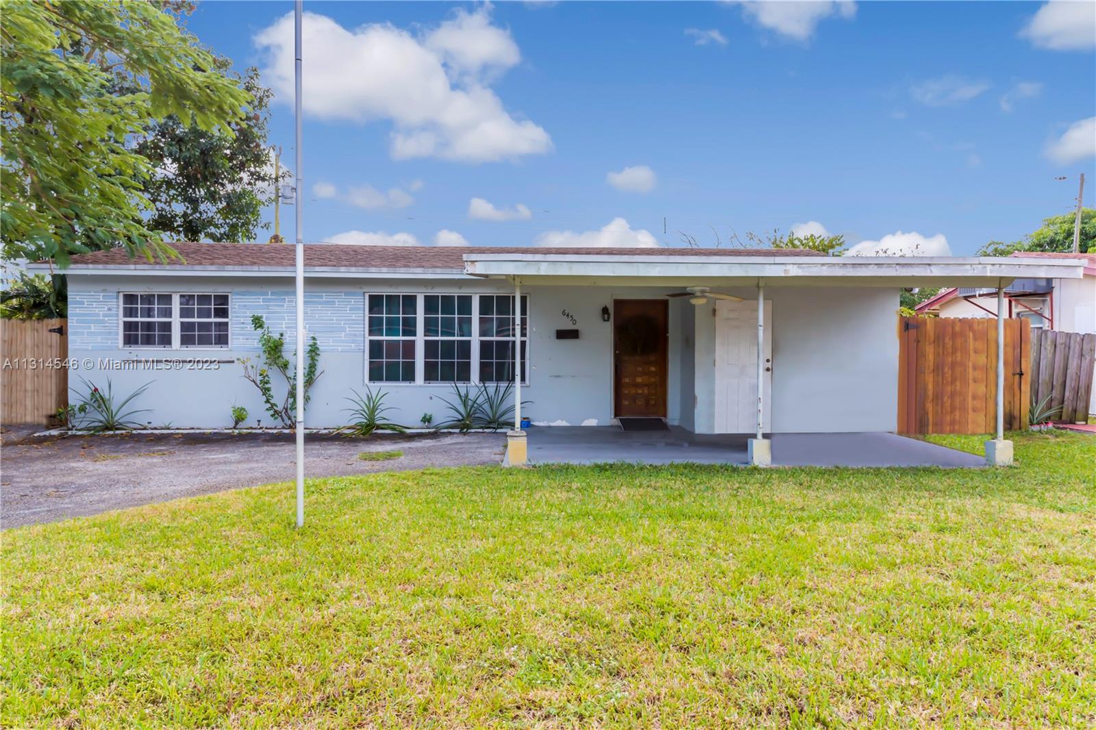 6450 Roosevelt Street Hollywood FL 33024