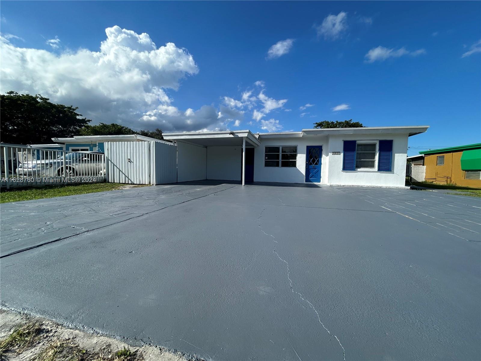5853 Hayes Street Hollywood FL 33021