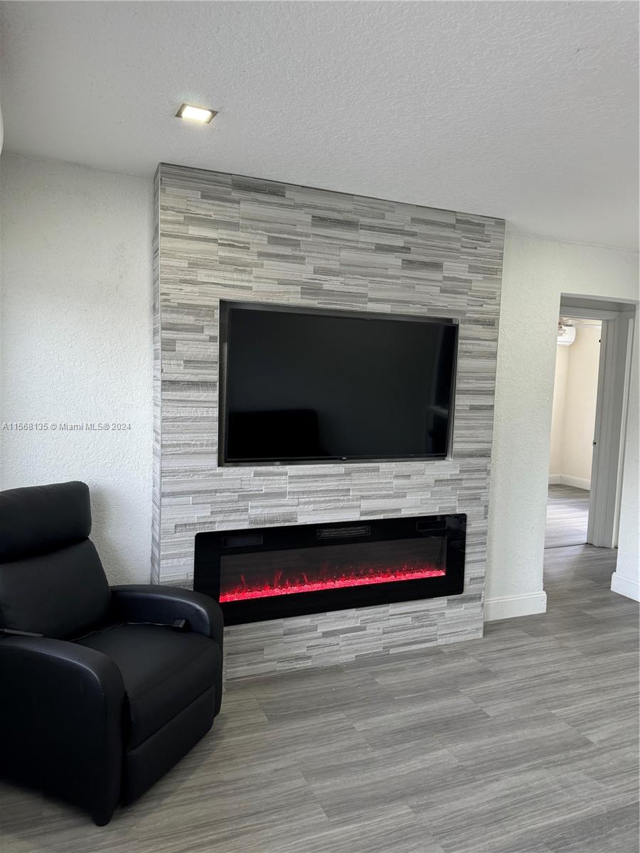 6336 Washington Street Hollywood FL 33023