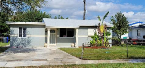 5651 Mayo Street Hollywood FL 33023