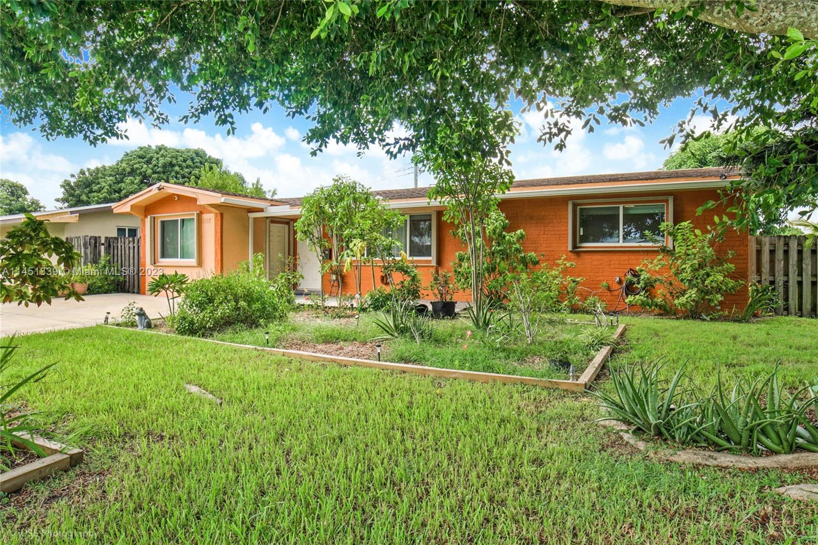 8101 NW 15th Street Pembroke Pines FL 33024