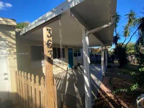 363 Glouchester Street Boca Raton FL 33487