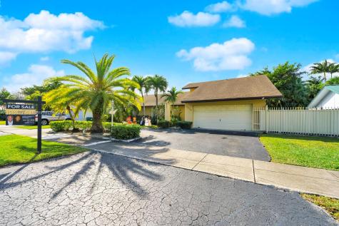 10034 SW 127th Court Miami FL 33186