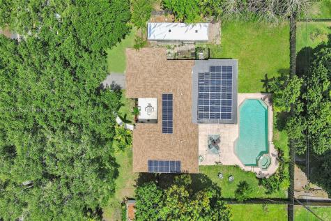 740 N Fig Tree Lane Plantation FL 33317