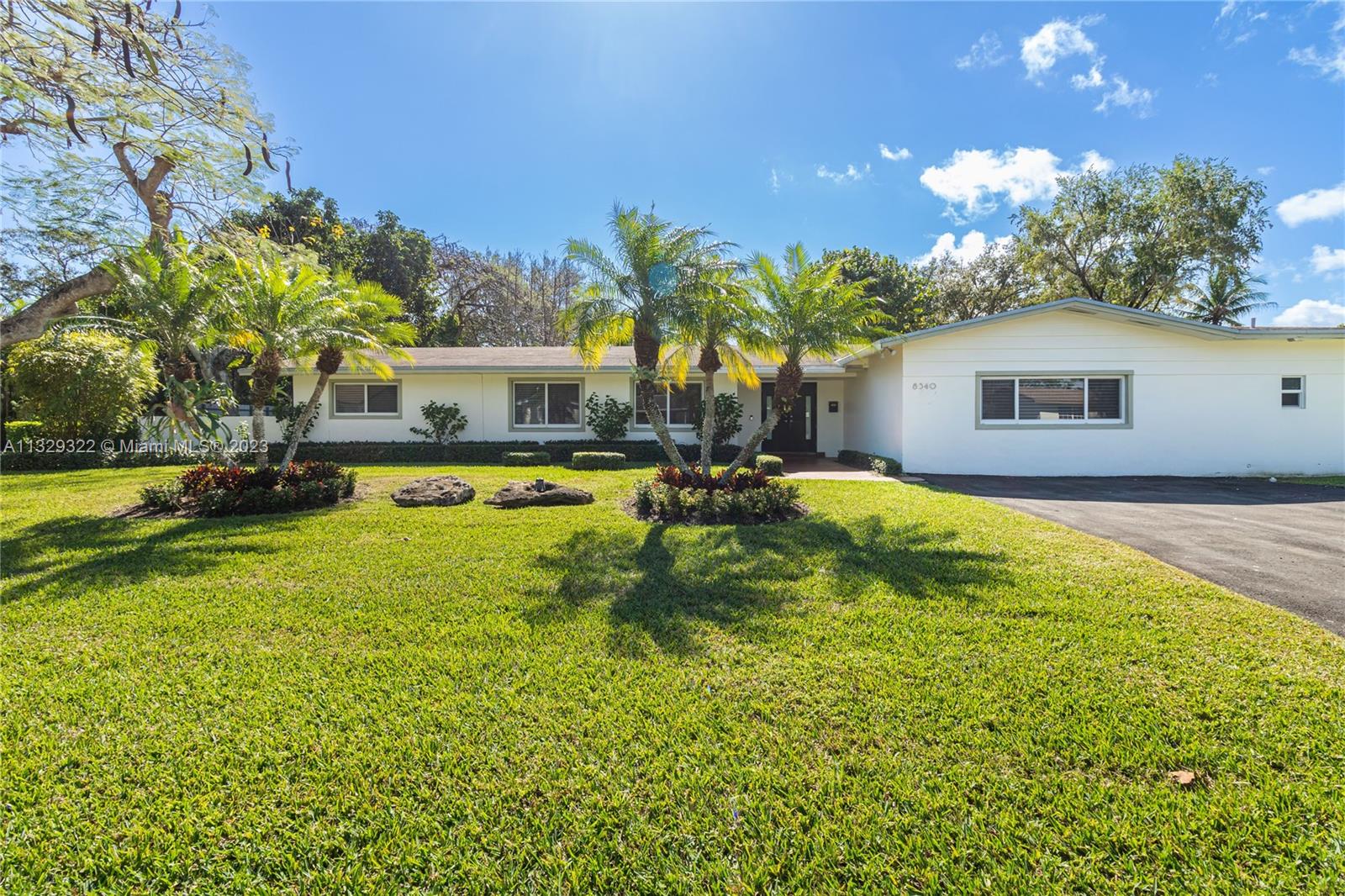 8340 SW 155th Terrace Palmetto Bay FL 33157