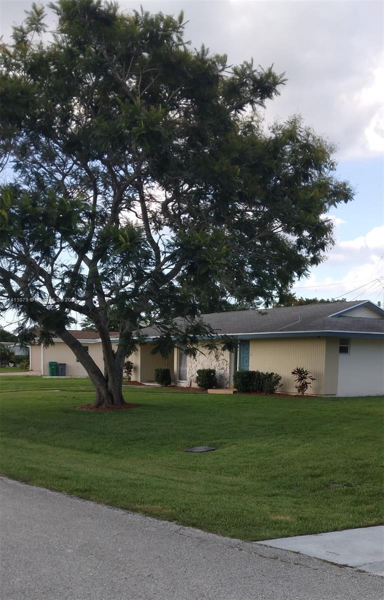 215 SE Camino Street Port St. Lucie FL 34952