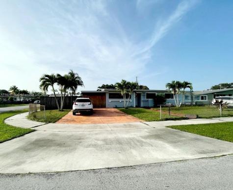 3845 NW 197th Street Miami Gardens FL 33055