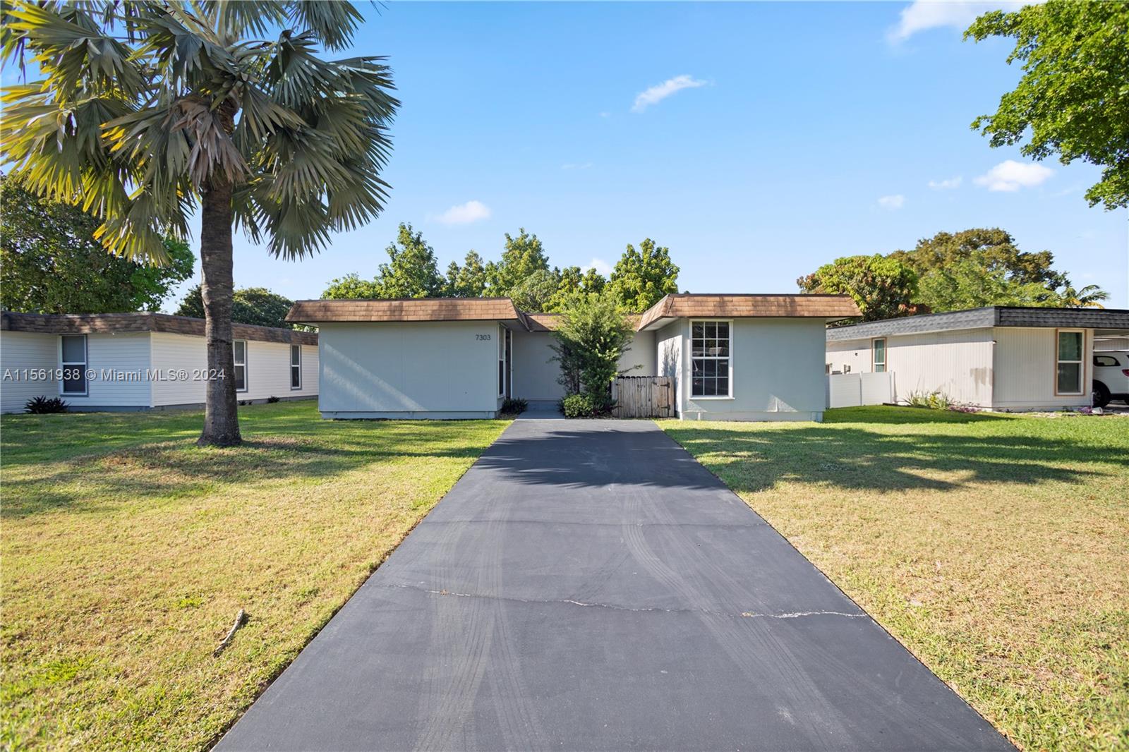 7303 NW 65th Street Tamarac FL 33321