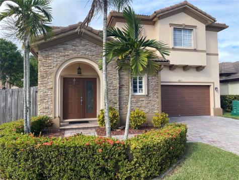 8821 SW 220th Street Cutler Bay FL 33190