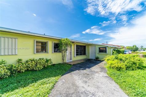 10310 SW 45th Street Miami FL 33165