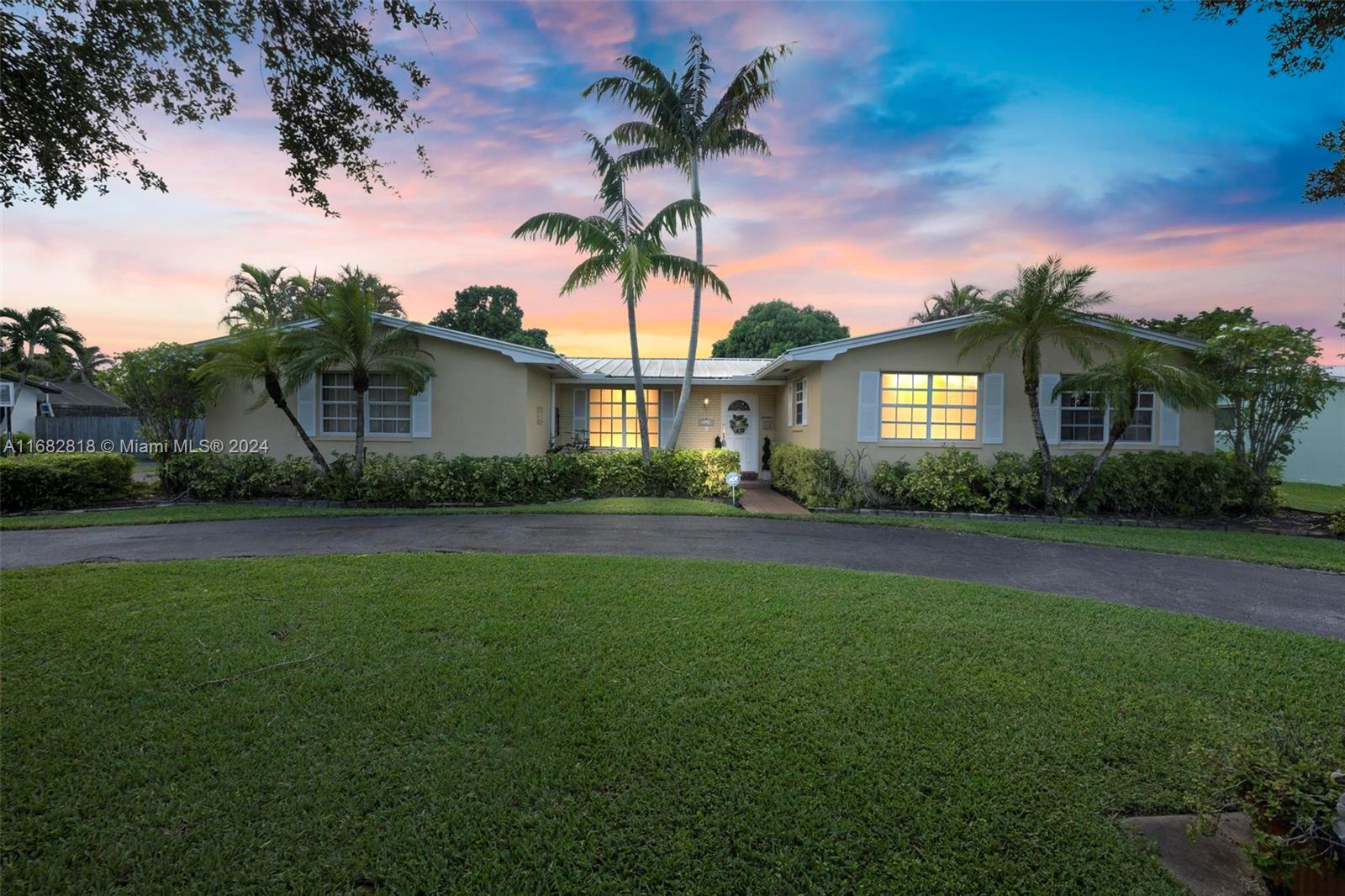 17640 SW 84th Court Palmetto Bay FL 33157
