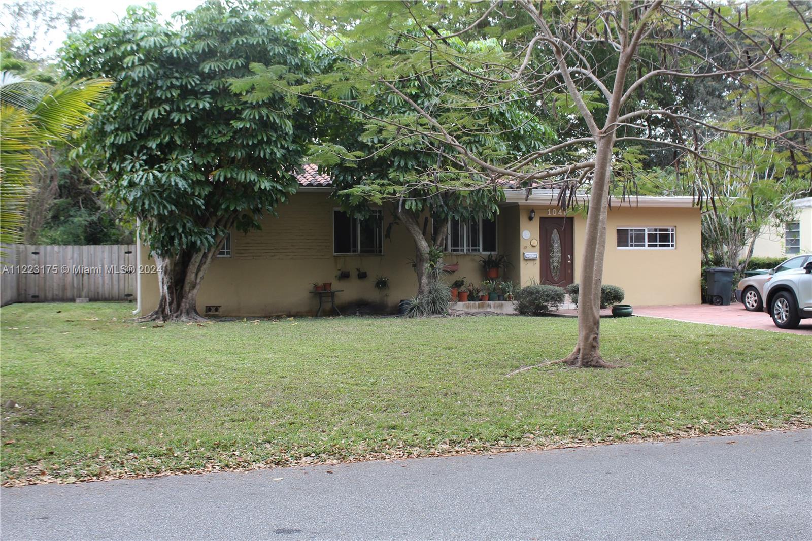 1040 NE 121st Street Biscayne Park FL 33161