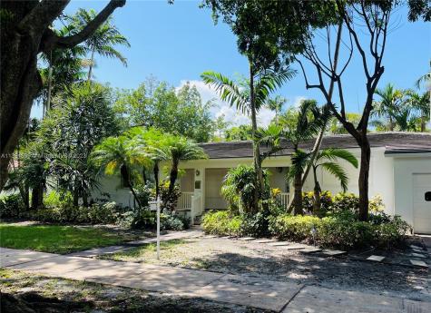 1524 Mantua Avenue Coral Gables FL 33146
