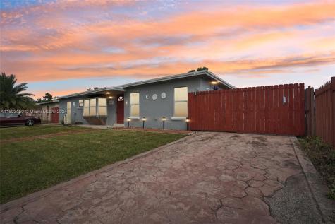 25315 SW 124th Place Homestead FL 33032