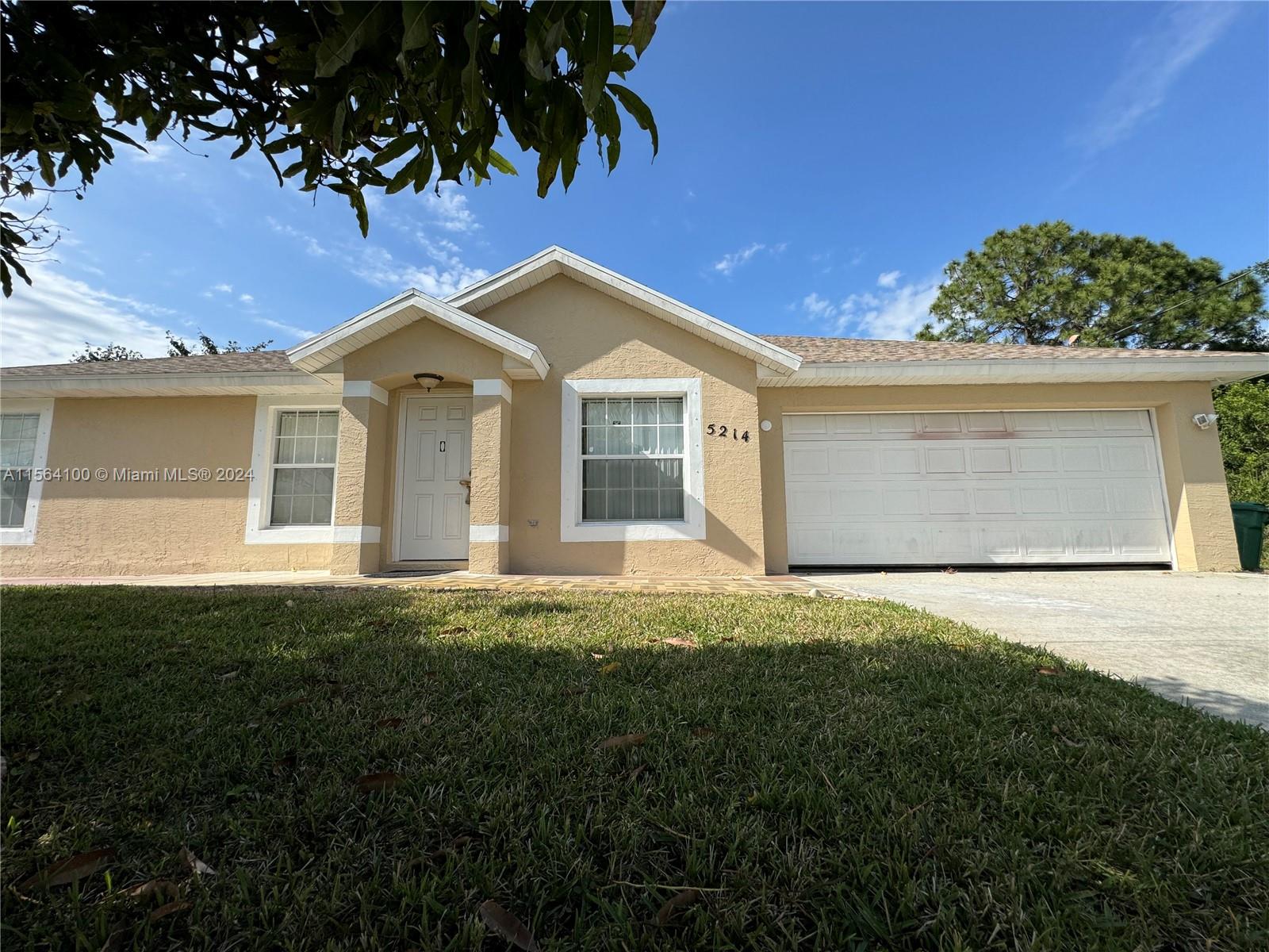5214 NW Mulga Court Port St. Lucie FL 34986