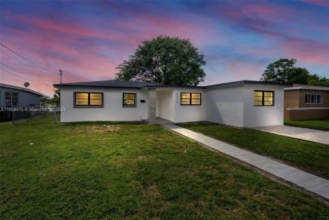 8370 NW 10th Avenue Miami FL 33150