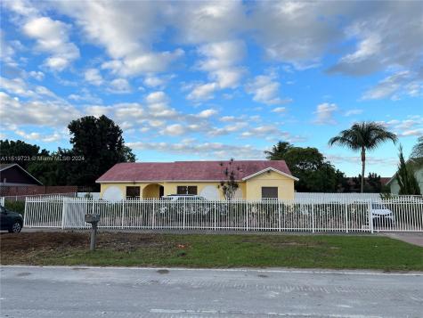 12571 SW 268th Street Homestead FL 33032