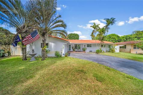 14325 Lake Candlewood Court Miami Lakes FL 33014