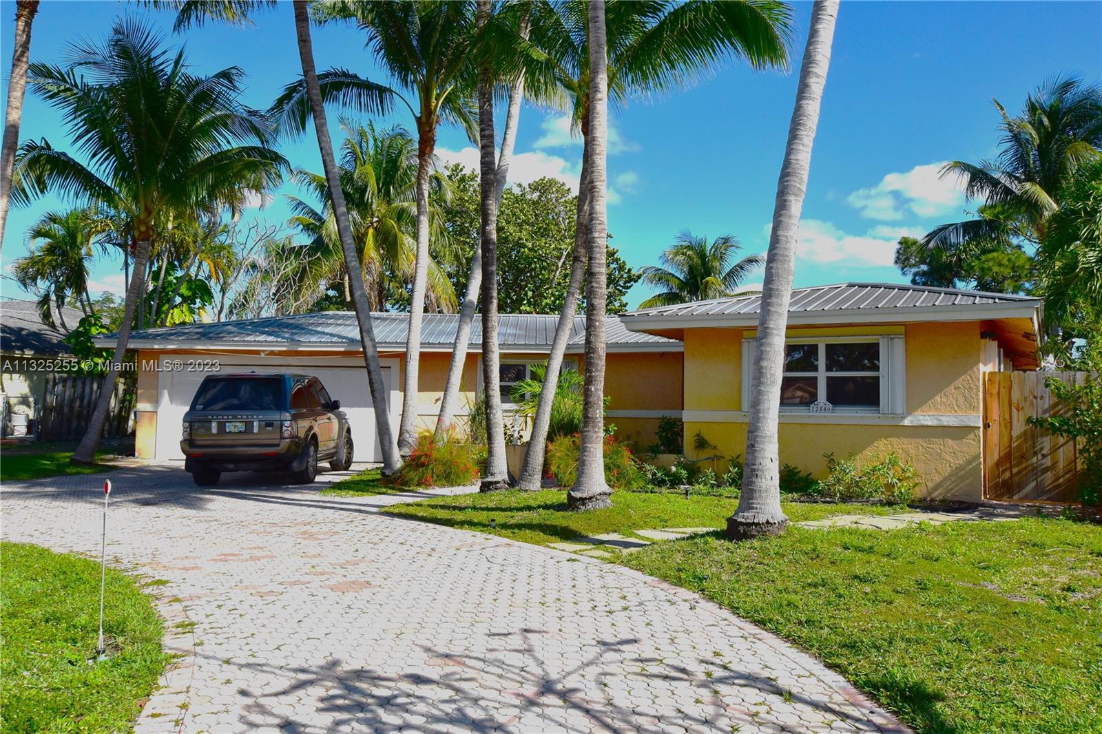 2550 SW 12th Street Boynton Beach FL 33426