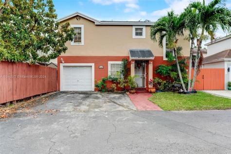 9128 SW 148th Court Miami FL 33196