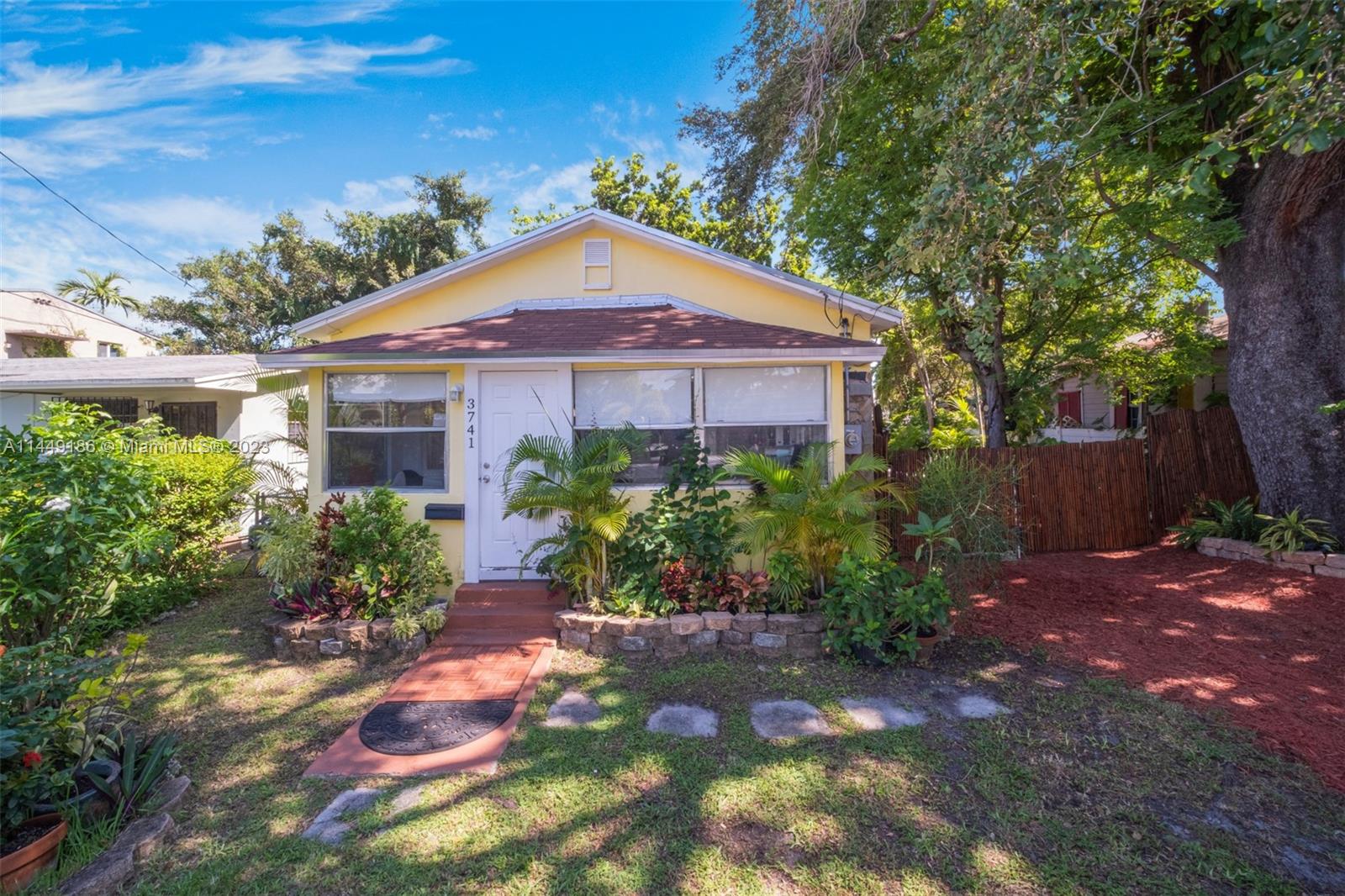 3741 Thomas Avenue Miami FL 33133
