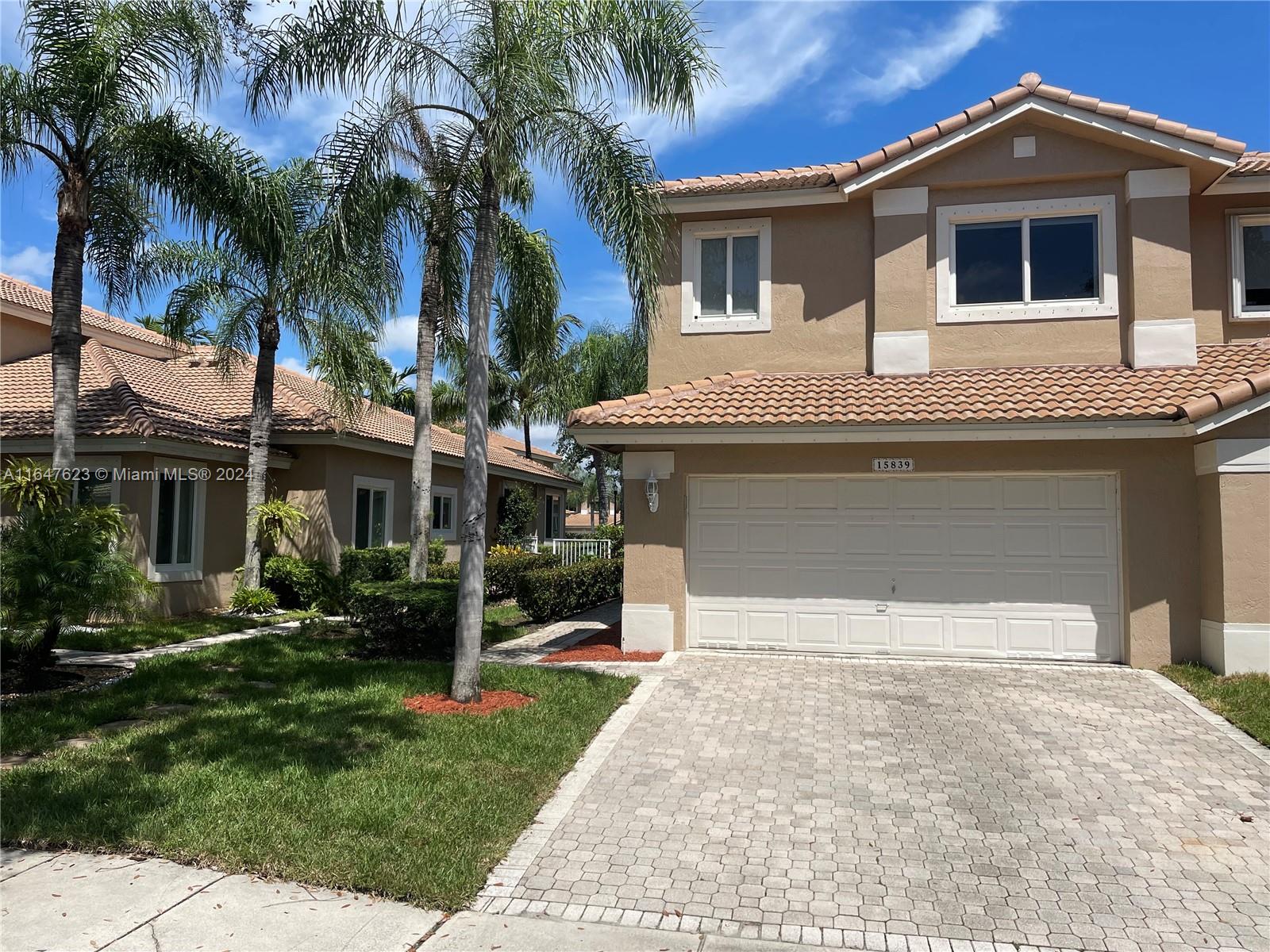15839 SW 12th Street Pembroke Pines FL 33027