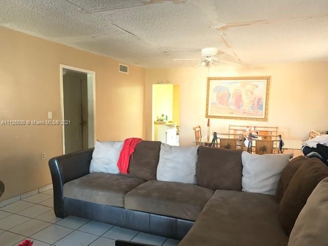 184 NW 34th Street Miami FL 33127