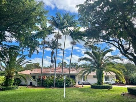 13453 SW 58th Avenue Pinecrest FL 33156