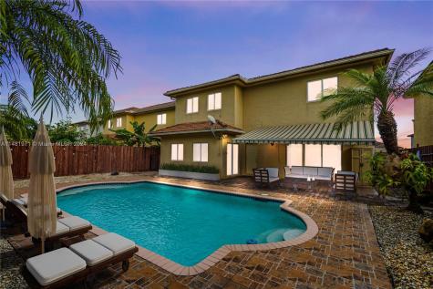 13744 SW 124th Avenue Road Miami FL 33186