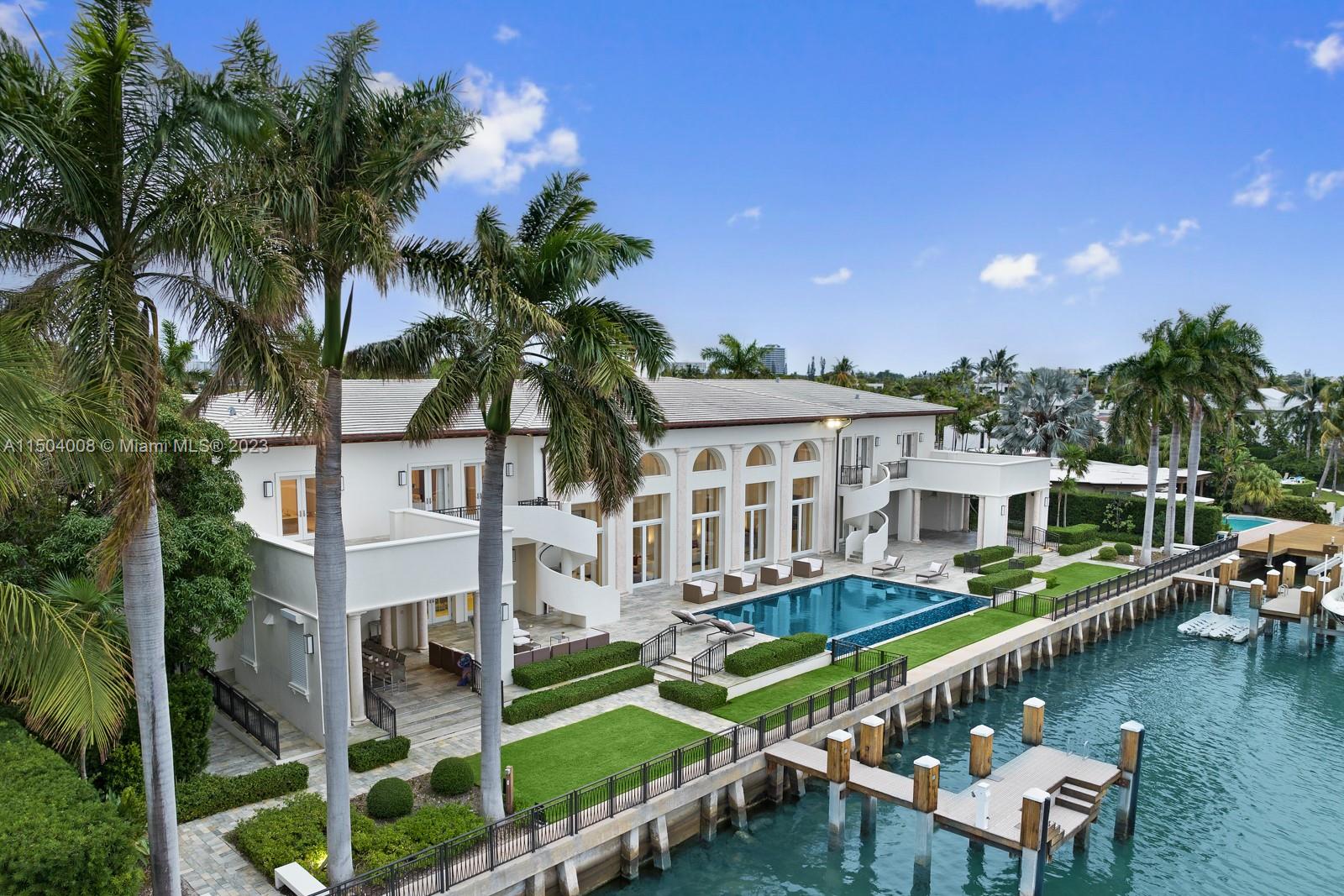 1470 Daytonia Road Miami Beach FL 33141