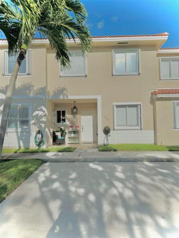 17525 SW 140th Court Miami FL 33177
