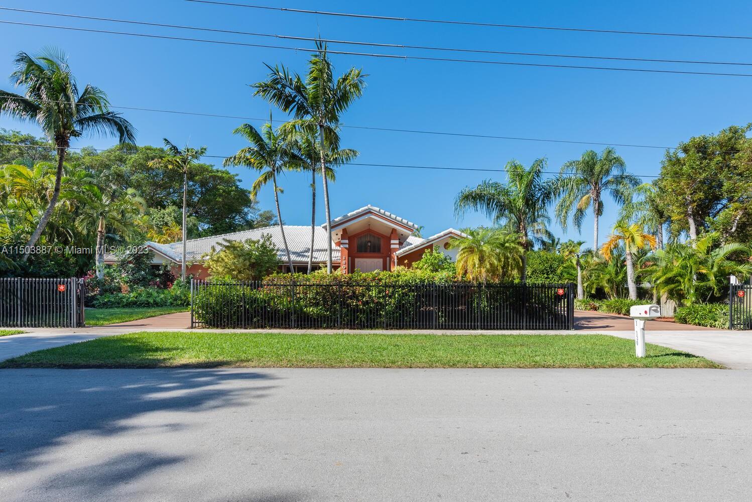 18030 SW 82nd Avenue Palmetto Bay FL 33157