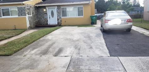 2420 NW 179th Terrace Miami Gardens FL 33056