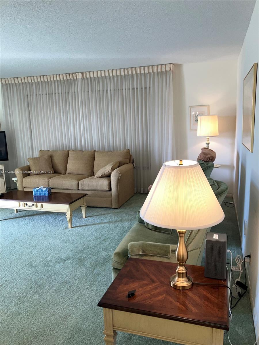 207 High Point Terrace Delray Beach FL 33445