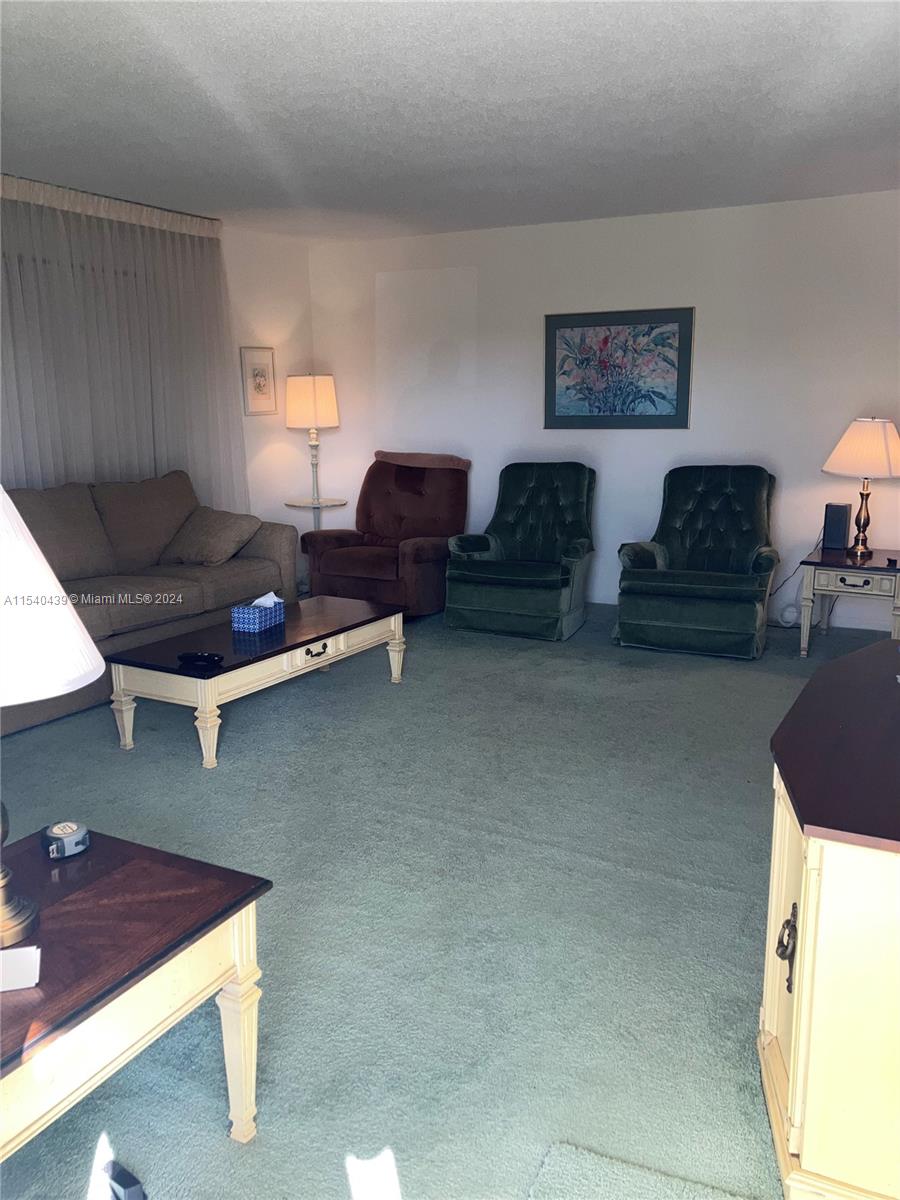 207 High Point Terrace Delray Beach FL 33445